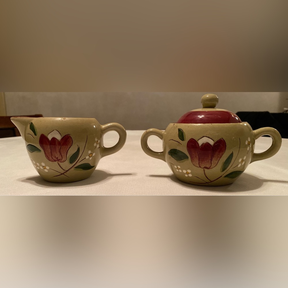 Stangl Pottery 'Magnolia' Lidded Sugar Bowl & Creamer Set Mid Century Modern